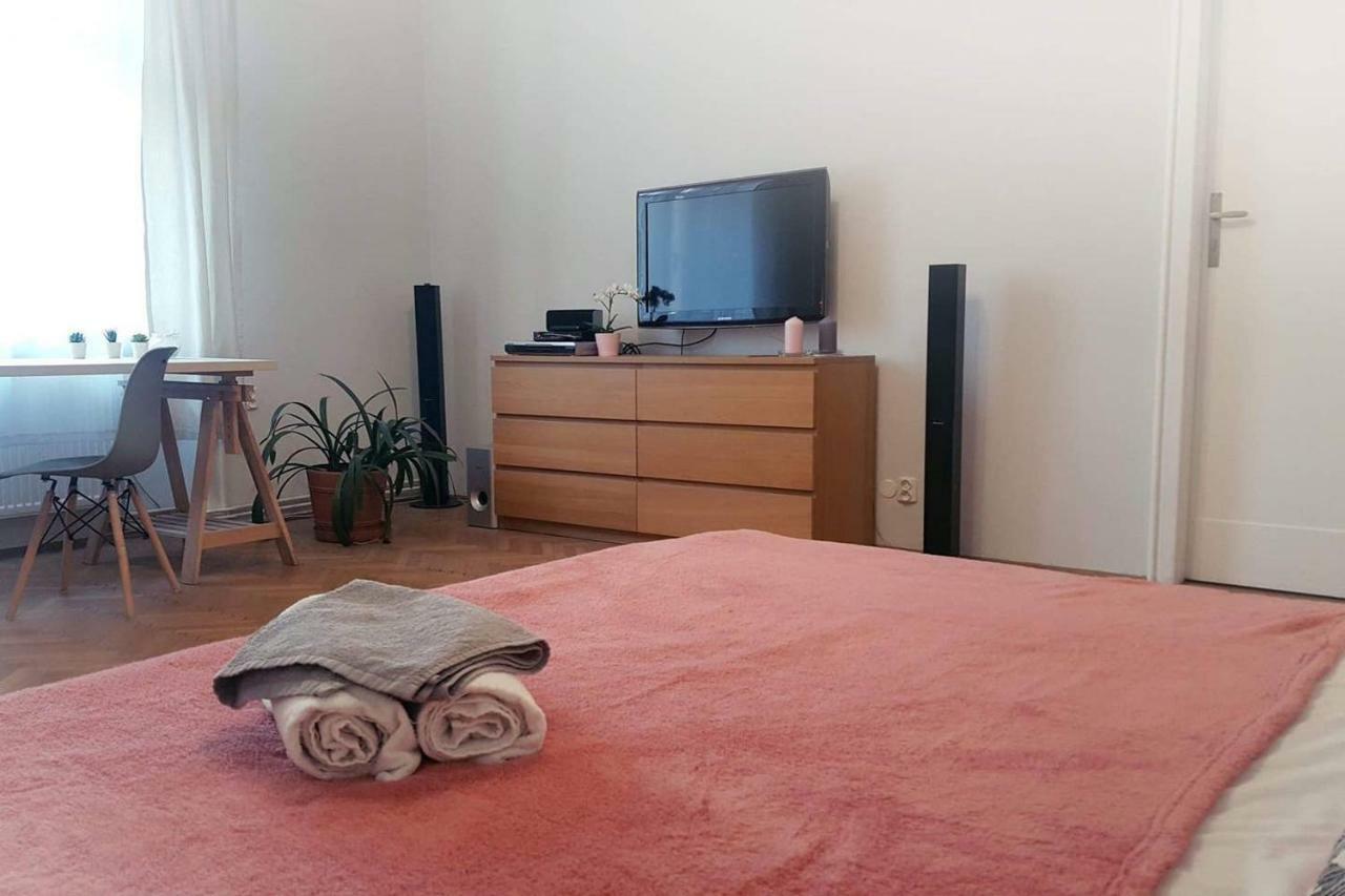 Kings Neighbor. Apartment 600 Meters From Castle 克拉科夫 外观 照片